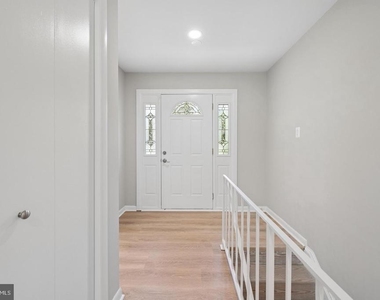 12408 W Old Baltimore Road W - Photo Thumbnail 3