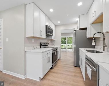 12408 W Old Baltimore Road W - Photo Thumbnail 14