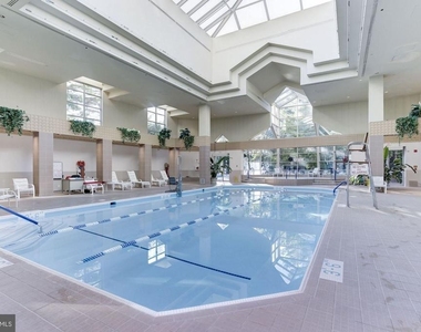 5610 Wisconsin Avenue - Photo Thumbnail 22
