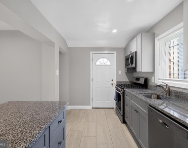 11102 Bucknell Drive - Photo Thumbnail 10