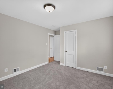 11102 Bucknell Drive - Photo Thumbnail 16
