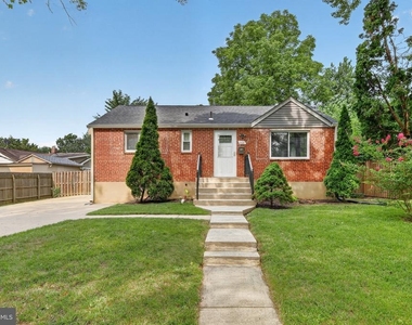11102 Bucknell Drive - Photo Thumbnail 1