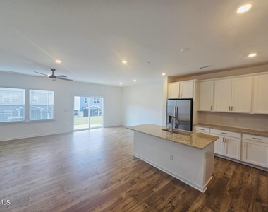8765 Wardle Court - Photo Thumbnail 2