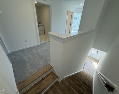 337 Sweetbay Tree Drive - Photo Thumbnail 10