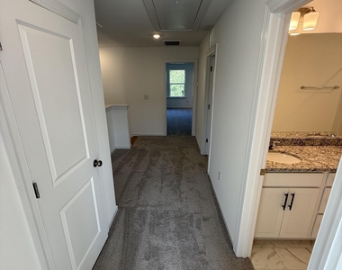 337 Sweetbay Tree Drive - Photo Thumbnail 17