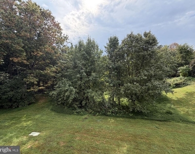 11824 Eton Drive - Photo Thumbnail 23