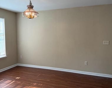 11824 Eton Drive - Photo Thumbnail 10