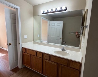 11824 Eton Drive - Photo Thumbnail 13