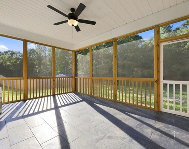 286 Duncan Creek Road - Photo Thumbnail 2
