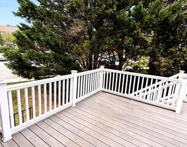 7730 Chatfield Lane - Photo Thumbnail 6