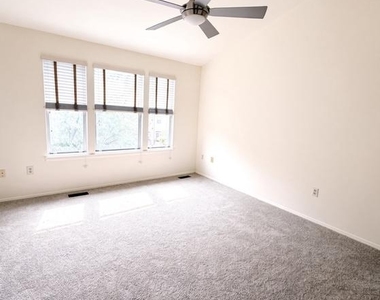 7730 Chatfield Lane - Photo Thumbnail 8