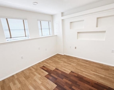 7730 Chatfield Lane - Photo Thumbnail 20