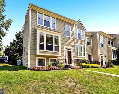 7730 Chatfield Lane - Photo Thumbnail 34