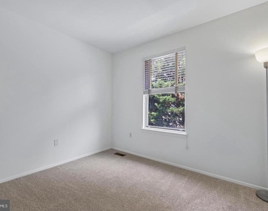 7730 Chatfield Lane - Photo Thumbnail 32