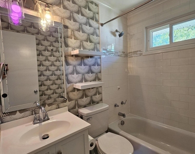 707 Daniels Street - Photo Thumbnail 20