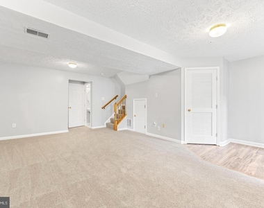 427 Mayapple Court - Photo Thumbnail 36