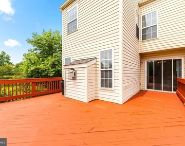 427 Mayapple Court - Photo Thumbnail 41