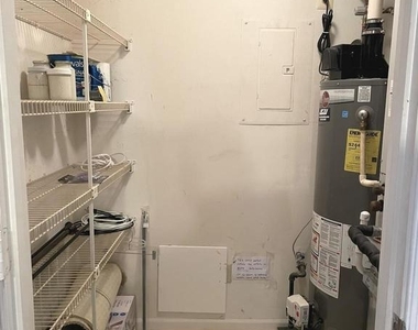 303 Tall Pines Court - Photo Thumbnail 17