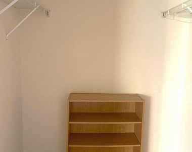 303 Tall Pines Court - Photo Thumbnail 12