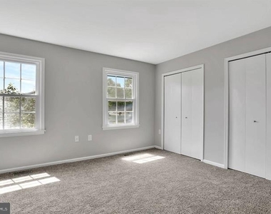 1237 Danielle Drive - Photo Thumbnail 14