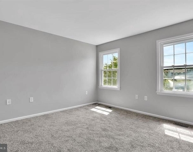 1237 Danielle Drive - Photo Thumbnail 18