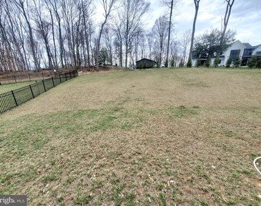 6979 Mandalong Way - Photo Thumbnail 26