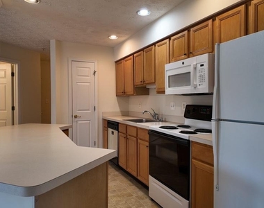 6117 Springwater Place - Photo Thumbnail 8