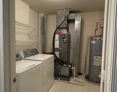 4967 Clarendon Terrace - Photo Thumbnail 6