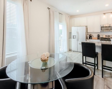 11042 Corvin Place - Photo Thumbnail 37