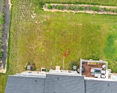 11042 Corvin Place - Photo Thumbnail 5