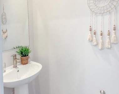 11042 Corvin Place - Photo Thumbnail 43