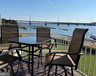 25 Owens Landing Court - Photo Thumbnail 5