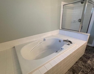 25 Owens Landing Court - Photo Thumbnail 19