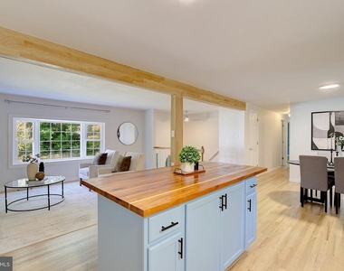3614 King Drive - Photo Thumbnail 14
