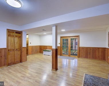 3614 King Drive - Photo Thumbnail 39