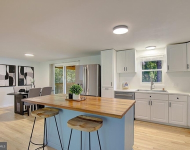 3614 King Drive - Photo Thumbnail 11