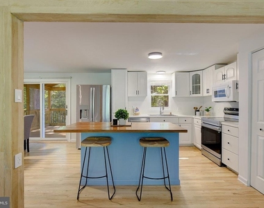 3614 King Drive - Photo Thumbnail 18