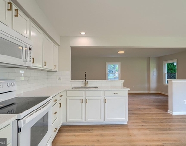 926 Wampler Road - Photo Thumbnail 6