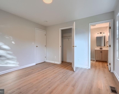 926 Wampler Road - Photo Thumbnail 23