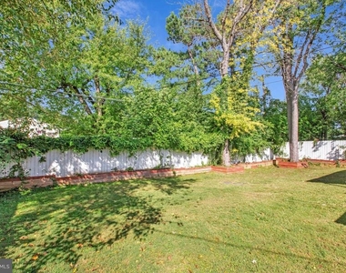 3716 Valley Hill Drive - Photo Thumbnail 36