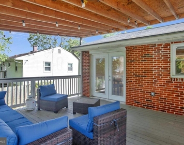 3716 Valley Hill Drive - Photo Thumbnail 17