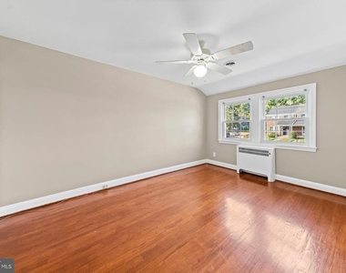 205 Ridge Avenue - Photo Thumbnail 13