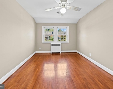 205 Ridge Avenue - Photo Thumbnail 11