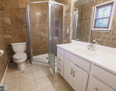 6820 Cherokee Drive - Photo Thumbnail 14