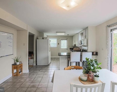 6820 Cherokee Drive - Photo Thumbnail 6