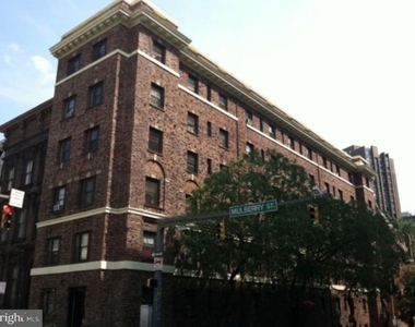 19 W Mulberry Street - Photo Thumbnail 11