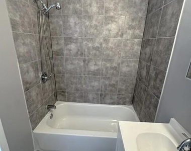 2101 Chelsea Terrace - Photo Thumbnail 22