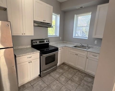 2101 Chelsea Terrace - Photo Thumbnail 5