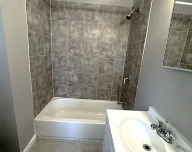 2101 Chelsea Terrace - Photo Thumbnail 9