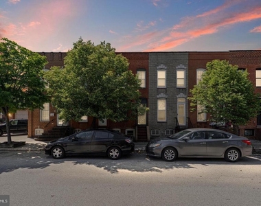 1456 Andre Street - Photo Thumbnail 25